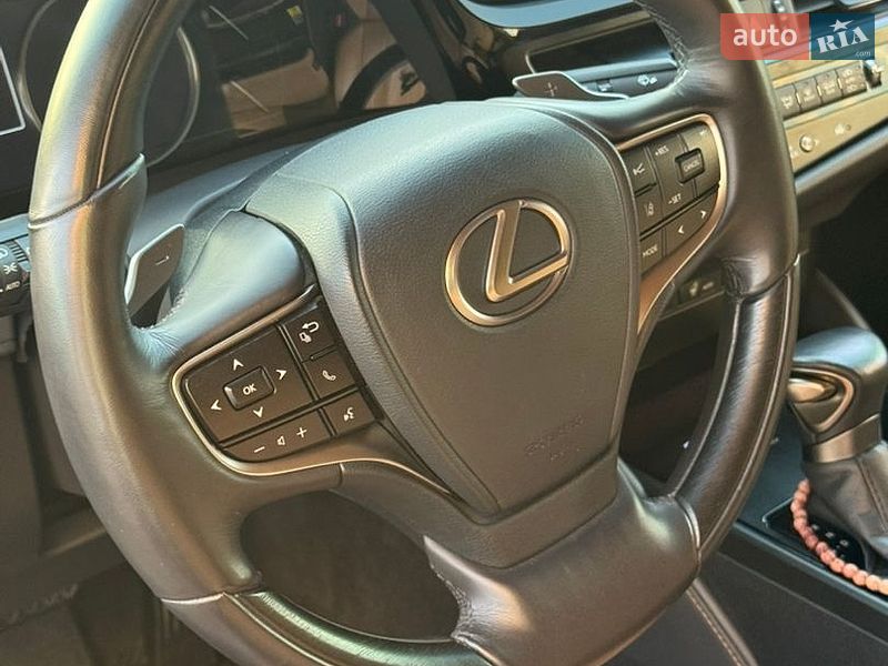 Седан Lexus ES 2023 в Вінниці фото 45 Седан Lexus ES 2023 в Вінниці