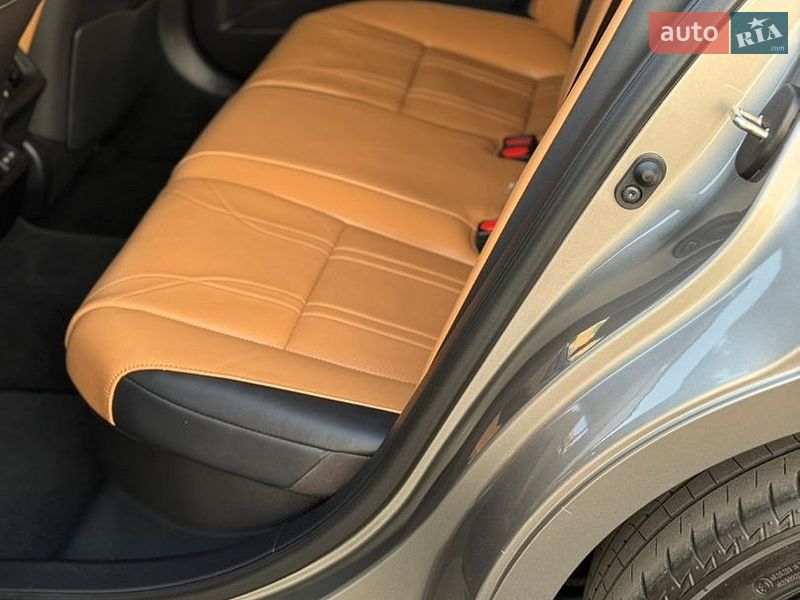 Седан Lexus ES 2023 в Вінниці фото 54 Седан Lexus ES 2023 в Вінниці