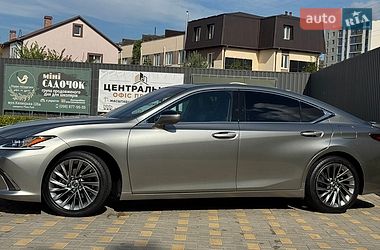 Седан Lexus ES 2023 в Вінниці фото 7 Седан Lexus ES 2023 в Вінниці