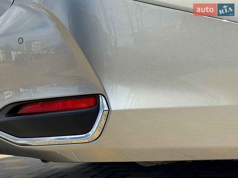 Седан Lexus ES 2023 в Вінниці фото 25 Седан Lexus ES 2023 в Вінниці