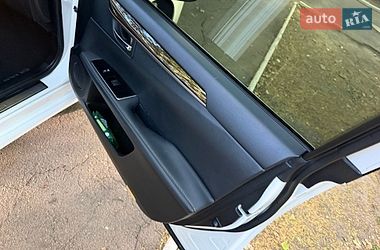 Седан Lexus ES 2016 в Одесі