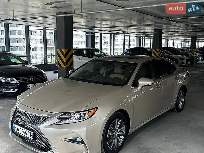 Lexus ES 2015