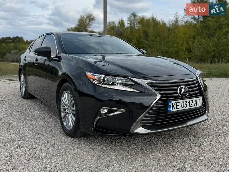 Lexus ES 2017