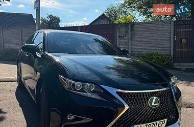 Седан Lexus ES 2015 в Фастове