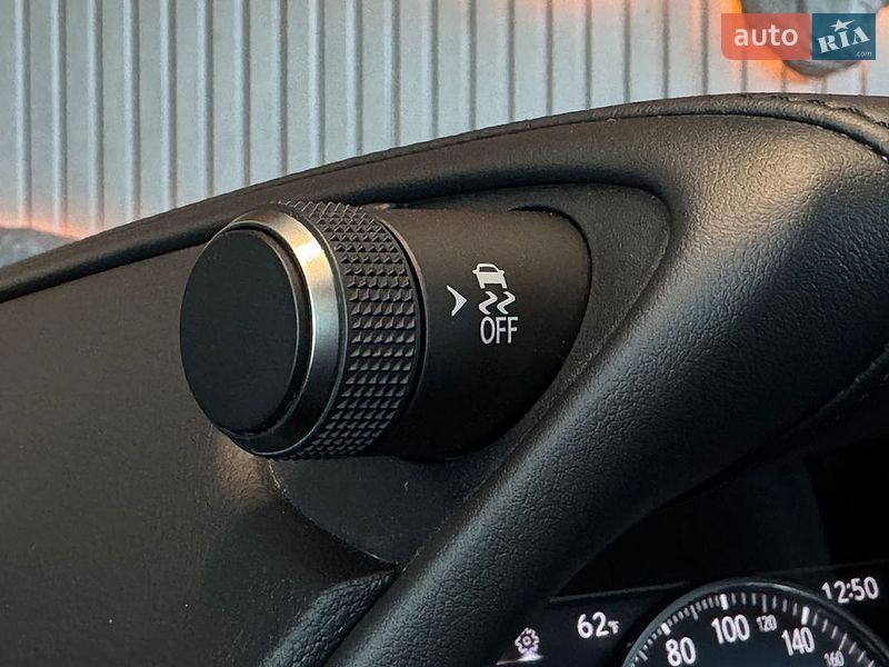Седан Lexus ES 2020 в Львове