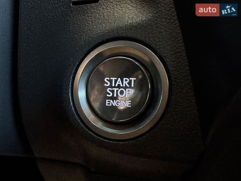 Седан Lexus ES 2020 в Львове