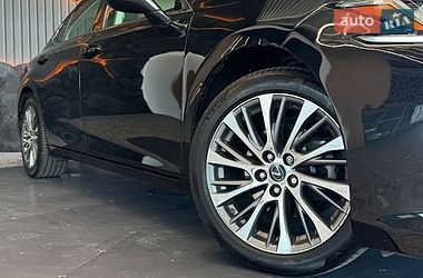 Седан Lexus ES 2020 в Львове