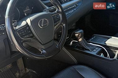 Седан Lexus ES 2019 в Києві фото 9 Седан Lexus ES 2019 в Києві