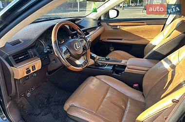 Седан Lexus ES 2016 в Києві фото 8 Седан Lexus ES 2016 в Києві
