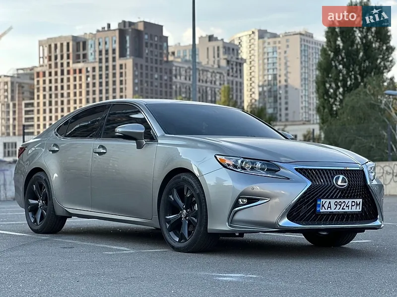 Lexus ES 2017