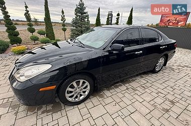 Седан Lexus ES 2005 в Брошневе