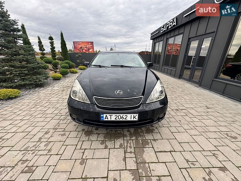 Седан Lexus ES 2005 в Брошневе