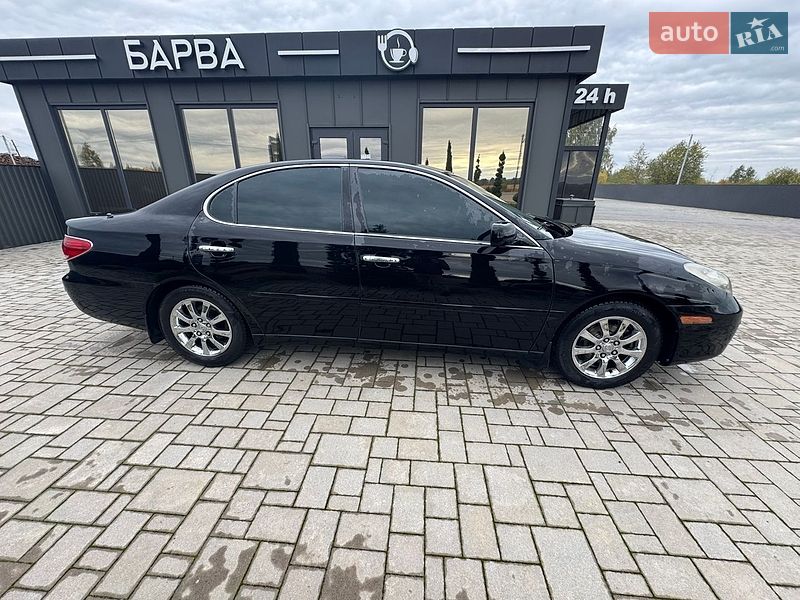 Седан Lexus ES 2005 в Брошневе