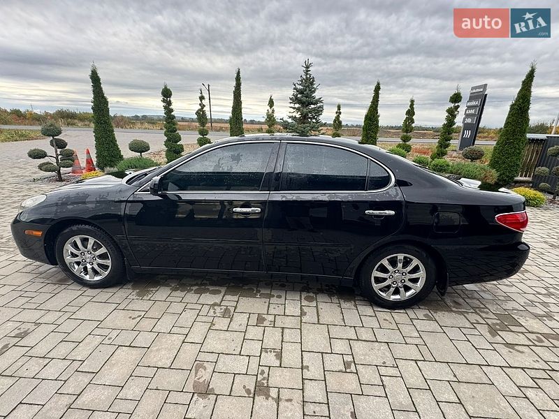 Седан Lexus ES 2005 в Брошневе