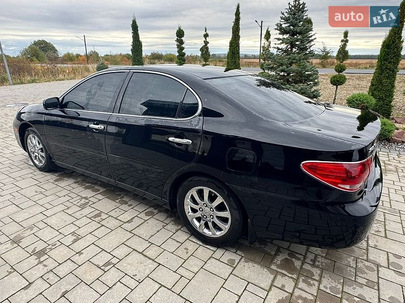 Седан Lexus ES 2005 в Брошневе
