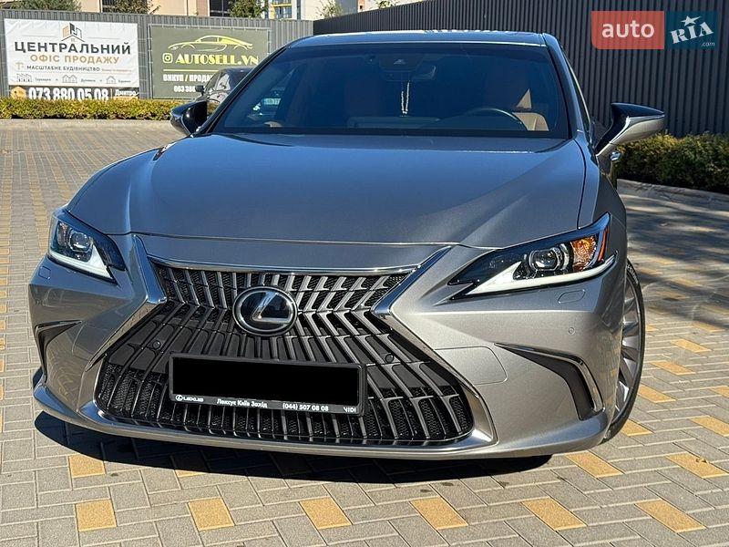 Седан Lexus ES 2023 в Вінниці фото 2 Седан Lexus ES 2023 в Вінниці