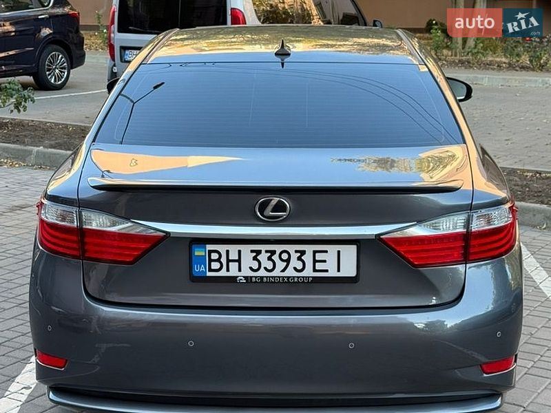 Lexus ES 2012