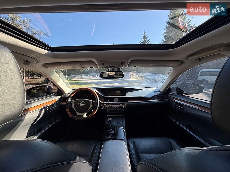 Седан Lexus ES 2012 в Умані фото 5 Седан Lexus ES 2012 в Умані