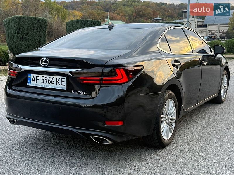 Седан Lexus ES 2017 в Днепре