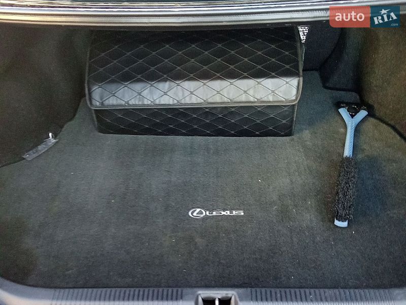 Седан Lexus ES 2008 в Івано-Франківську