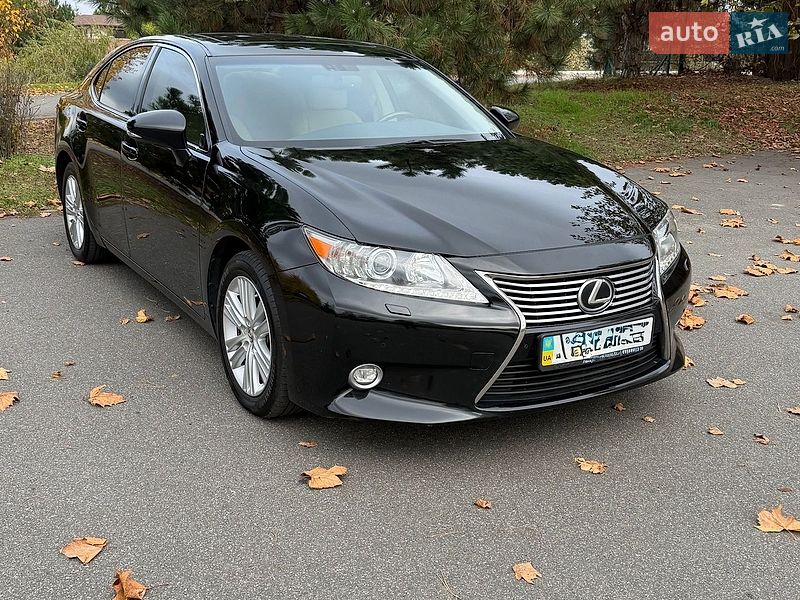 Lexus ES 2014