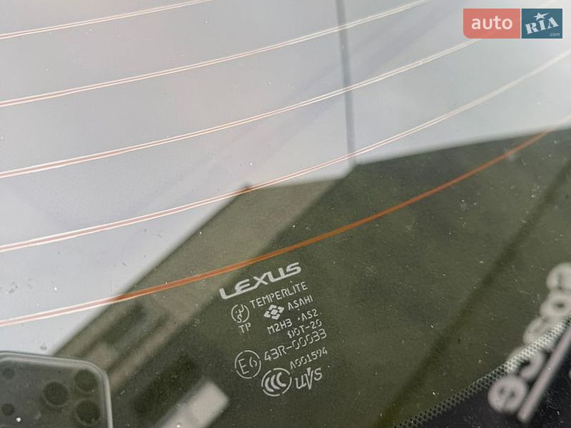Седан Lexus ES 2006 в Умані