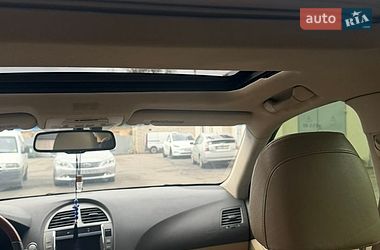 Седан Lexus ES 2006 в Умані