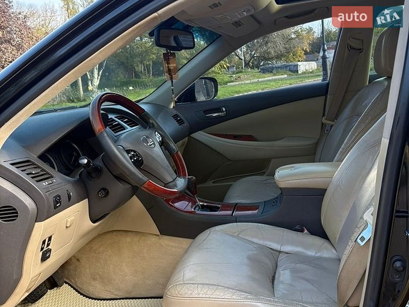 Седан Lexus ES 2006 в Николаеве