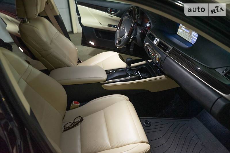 Седан Lexus GS 2012 в Києві