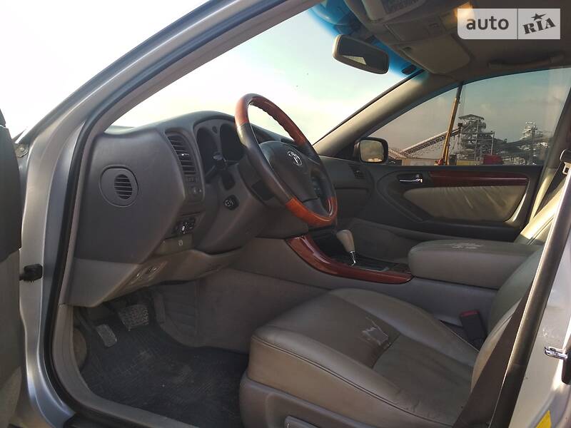 Седан Lexus GS 1998 в Южному