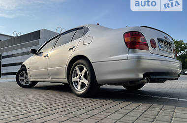 Седан Lexus GS 1998 в Одессе