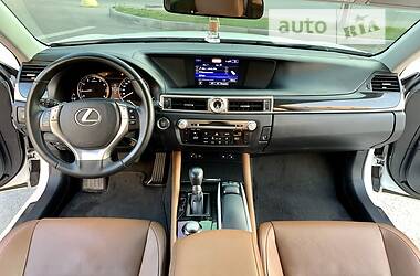 Седан Lexus GS 2015 в Дніпрі
