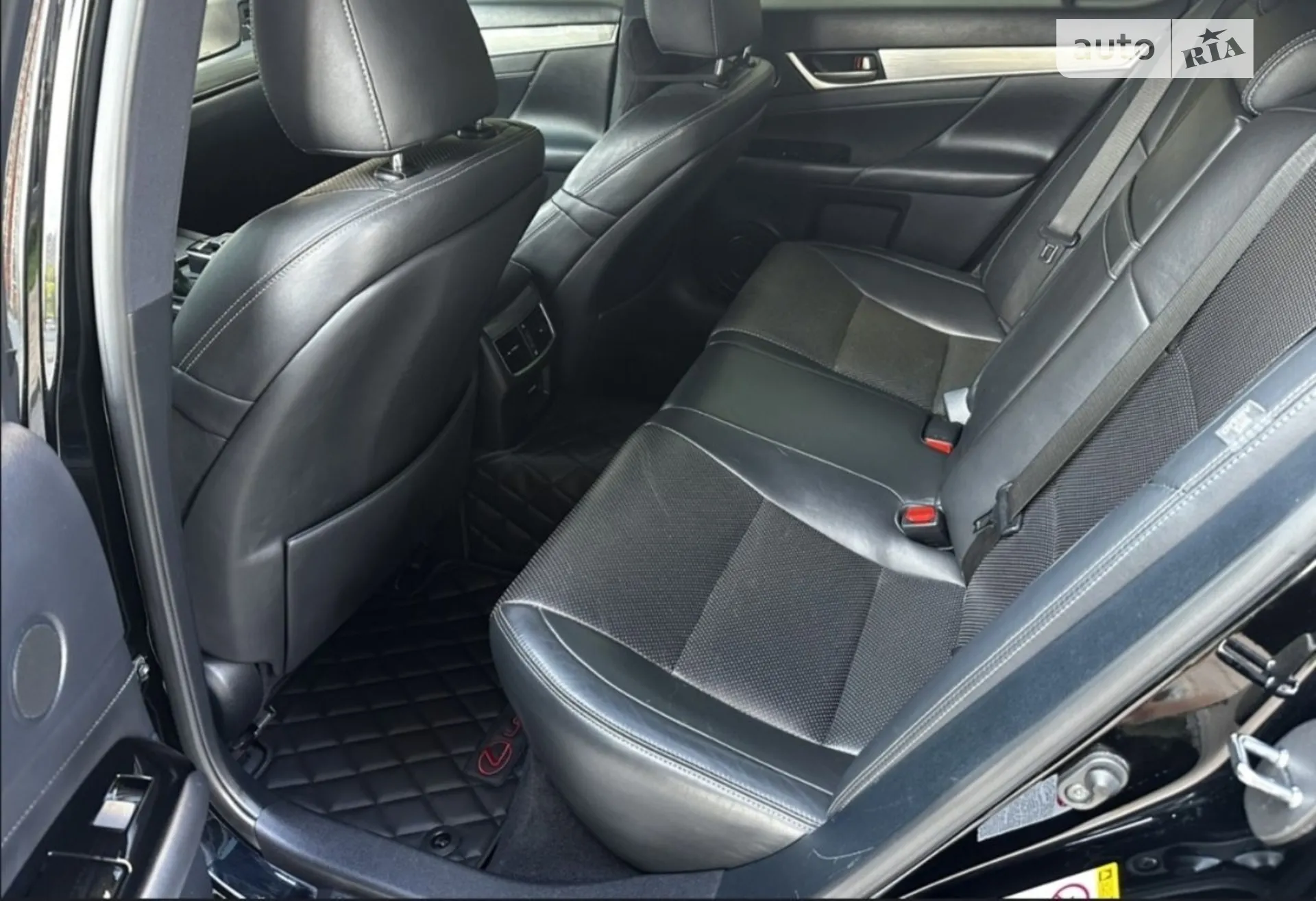 2015 Lexus GS - мініатюра 16