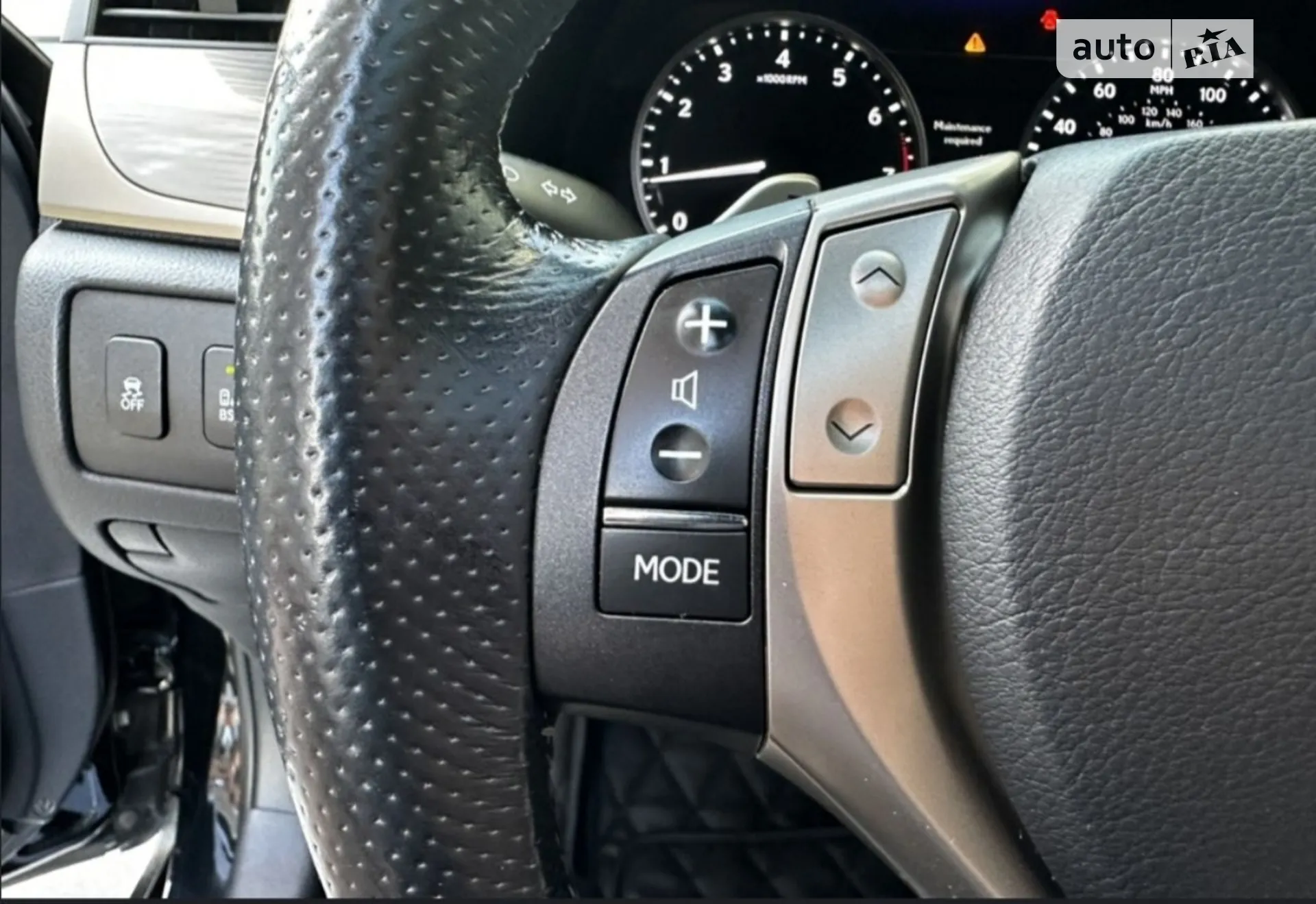 2015 Lexus GS - мініатюра 26