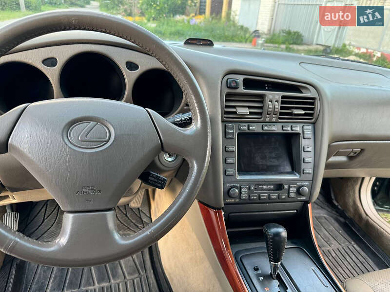 Седан Lexus GS 1999 в Днепре