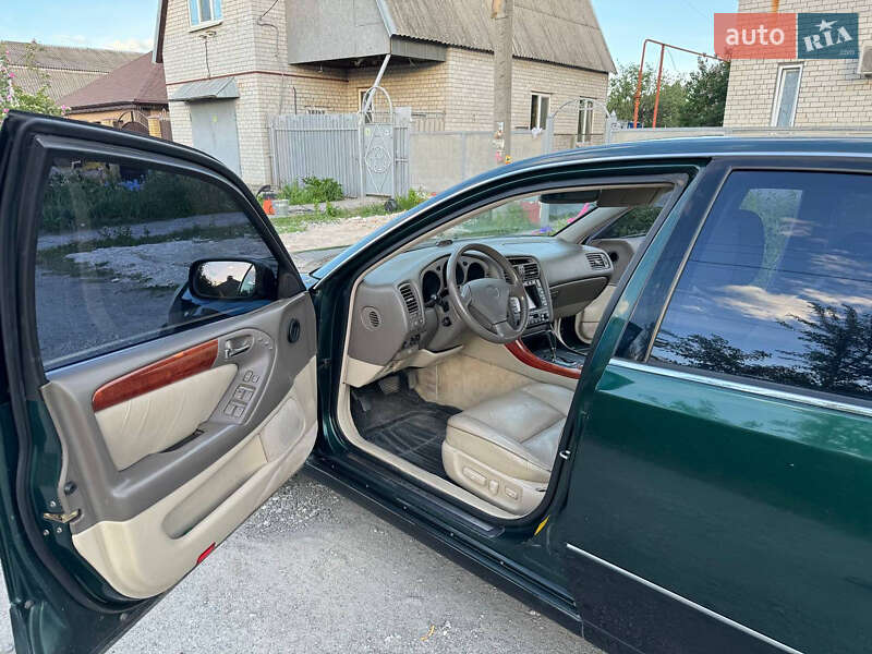 Седан Lexus GS 1999 в Днепре