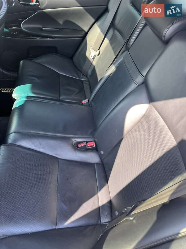 Седан Lexus GS 2006 в Киеве