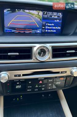 Седан Lexus GS 2012 в 