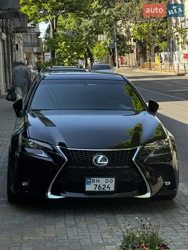 Lexus GS