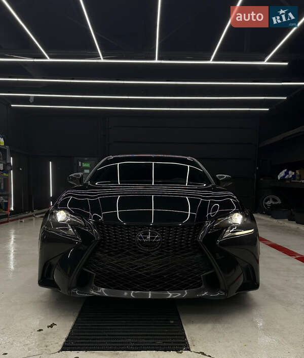Lexus GS 2015