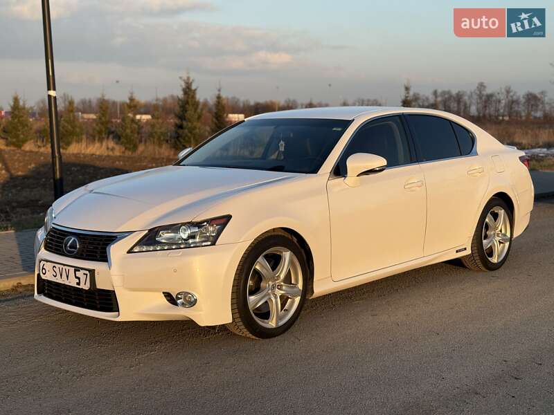 Седан Lexus GS 2014 в Львові