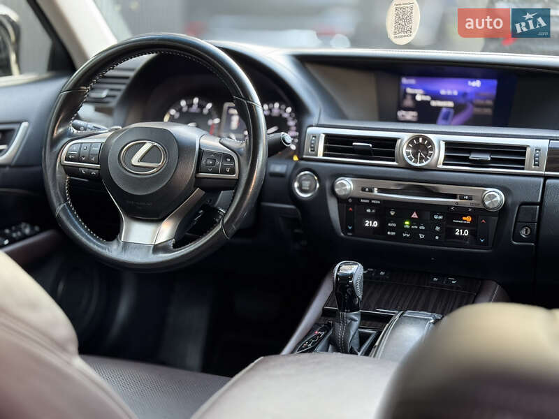 Седан Lexus GS 2017 в Києві