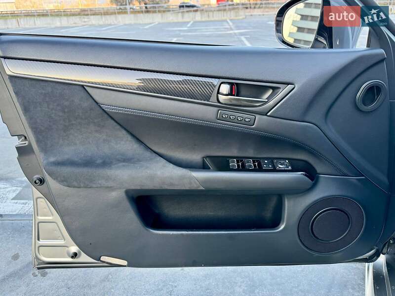 Седан Lexus GS 2015 в Киеве