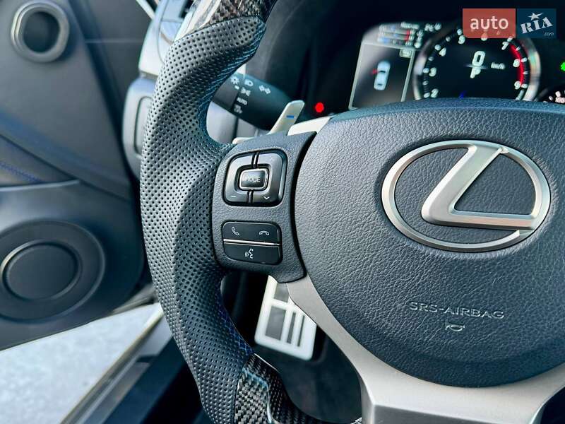 Седан Lexus GS 2015 в Киеве