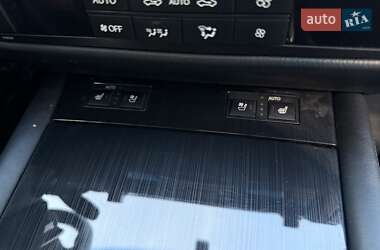 Седан Lexus GS 2013 в 