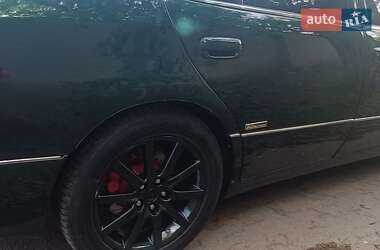 Седан Lexus GS 2001 в 