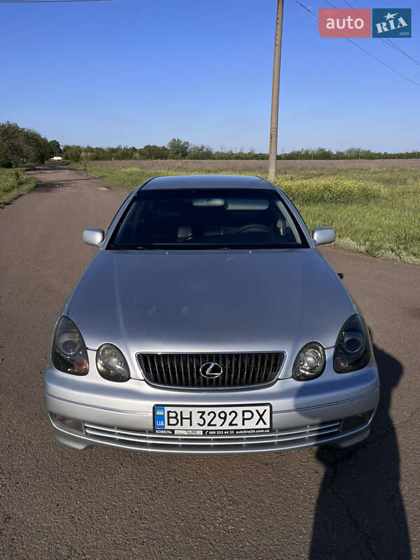 Седан Lexus GS 1998 в 