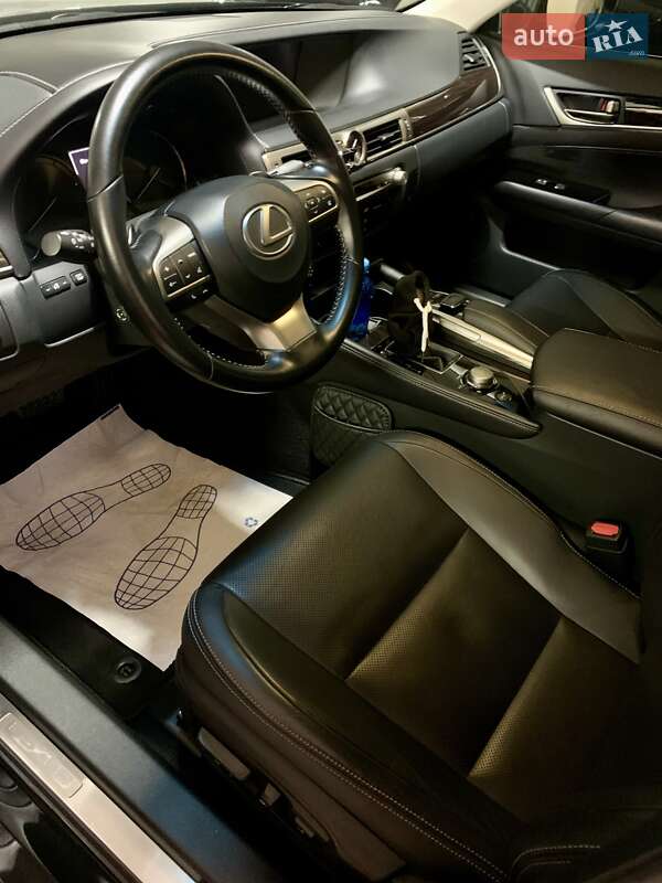 Седан Lexus GS 2017 в Дніпрі фото 15 Седан Lexus GS 2017 в Дніпрі