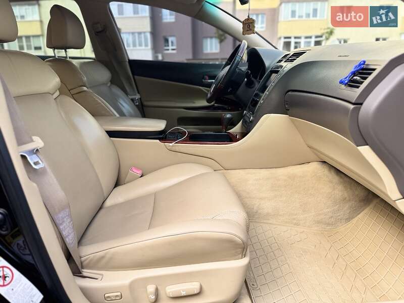 Седан Lexus GS 2005 в Черновцах