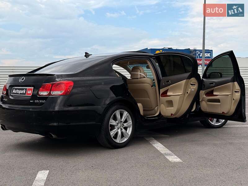 Седан Lexus GS 2008 в Львові